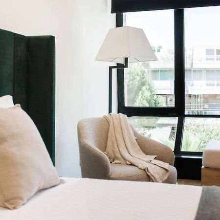2 Sidebyside Suites In Athens Riviera By The Olon Bagian luar foto