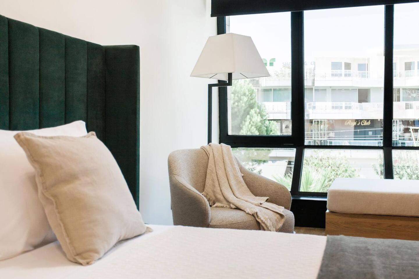 2 Sidebyside Suites In Athens Riviera By The Olon Bagian luar foto